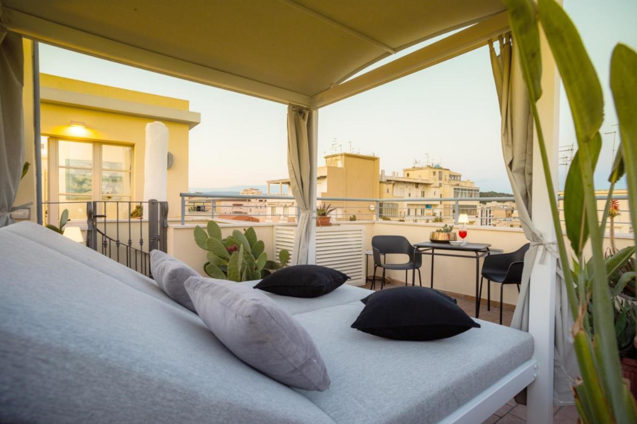 Leopoldo Rooms Cagliari Bagian luar foto